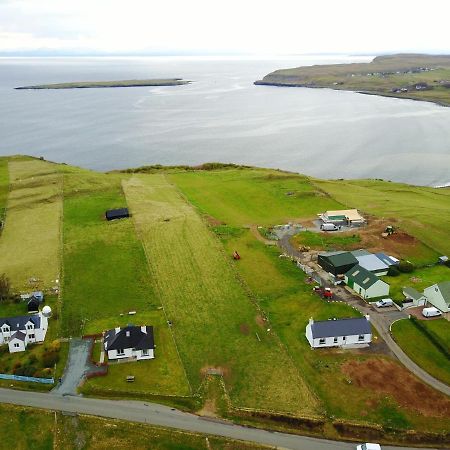 Villa Lachie's House Staffin Exterior foto